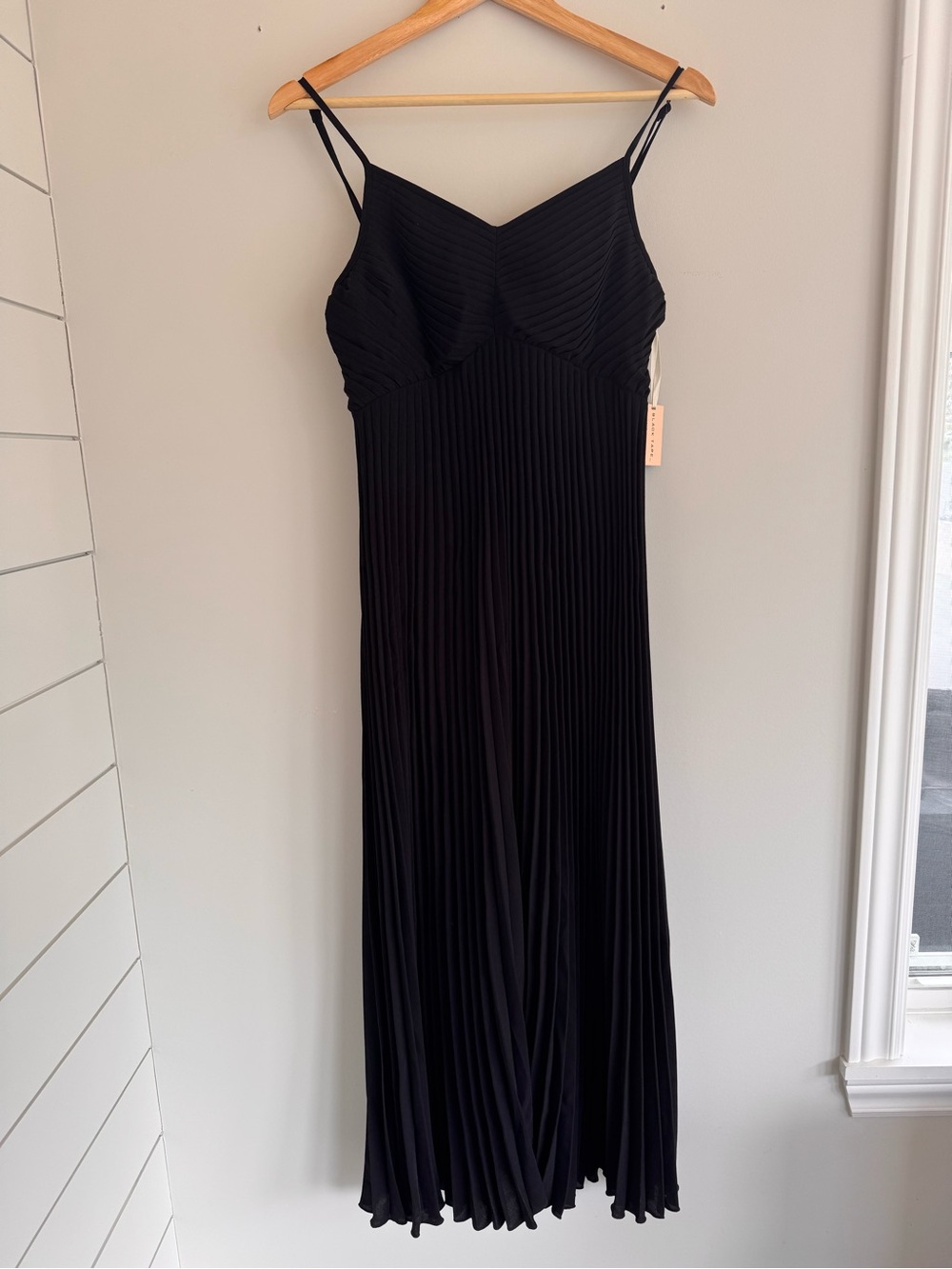 Women's Black Pleated Maxi Dress with Spaghetti Straps